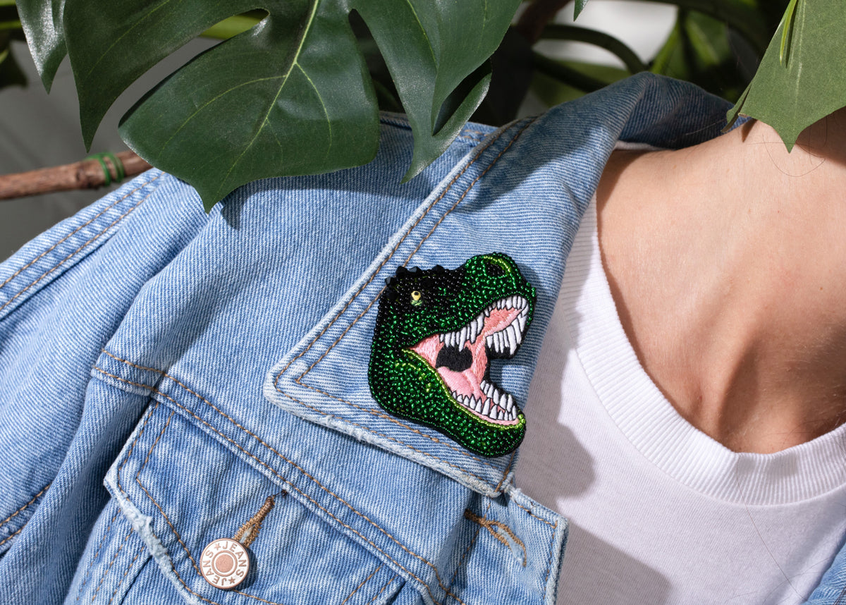 Klart Tyrannosaurus Brooch Embroidery Kit - TimeToCraft