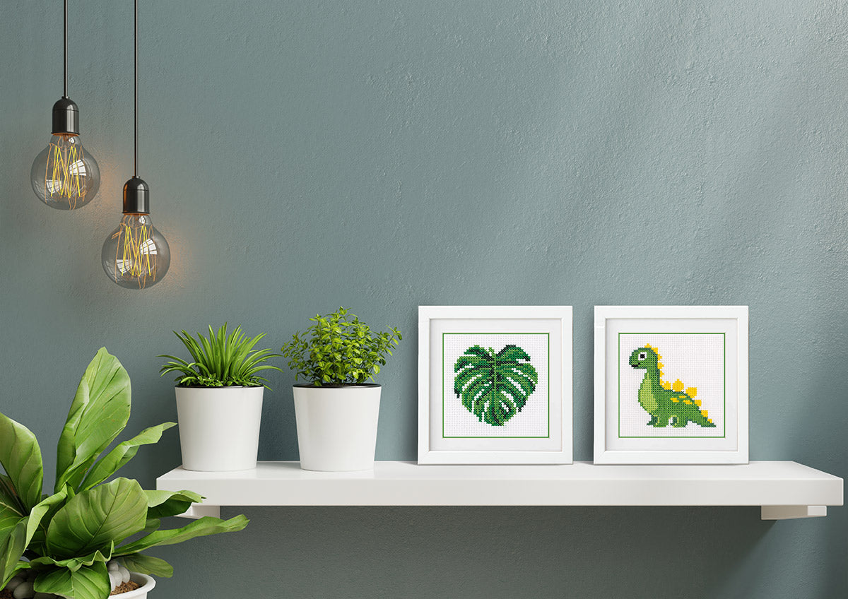 Monstera Embroidery - TimeToCraft
