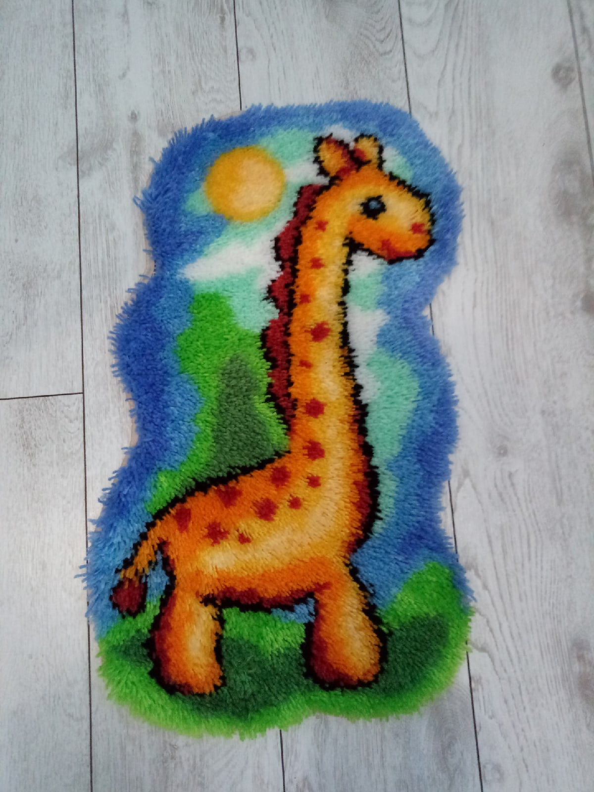 Cheerful Giraffe Latch Hook Kit - TimeToCraft