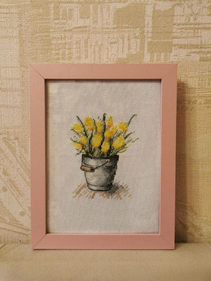 Embroidery kit Klart "Bouquet of Tulips"