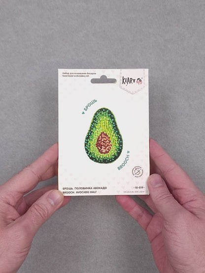 Embroidery kit Klart "Brooch. Half avocado"